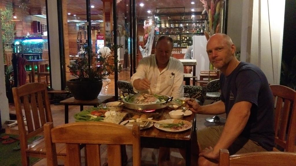 The World Hotel Luang Prabang Esterno foto